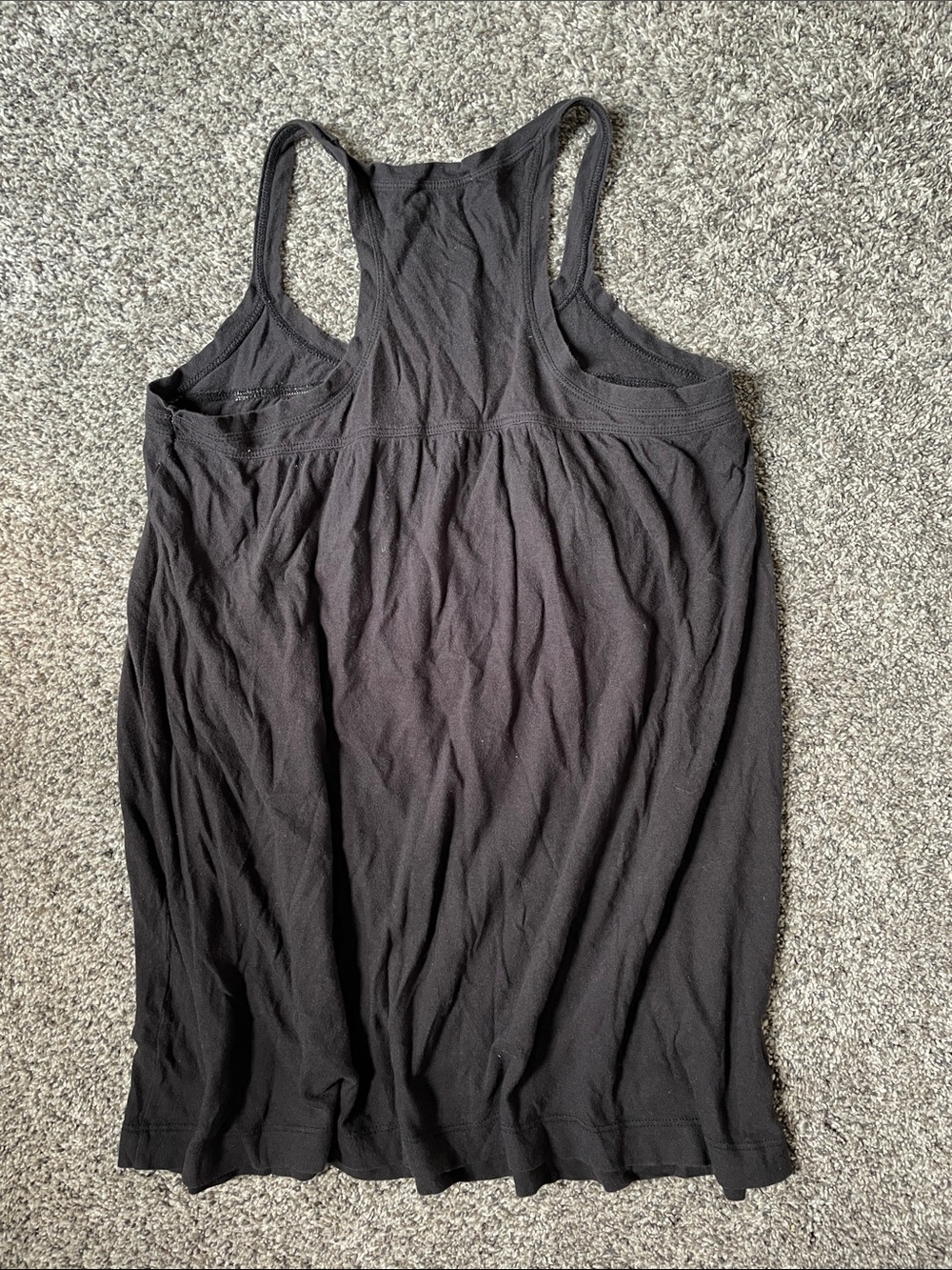 Vince Black Sleeveless Racerback Tank Top. Size Large - Picture 2 of 4